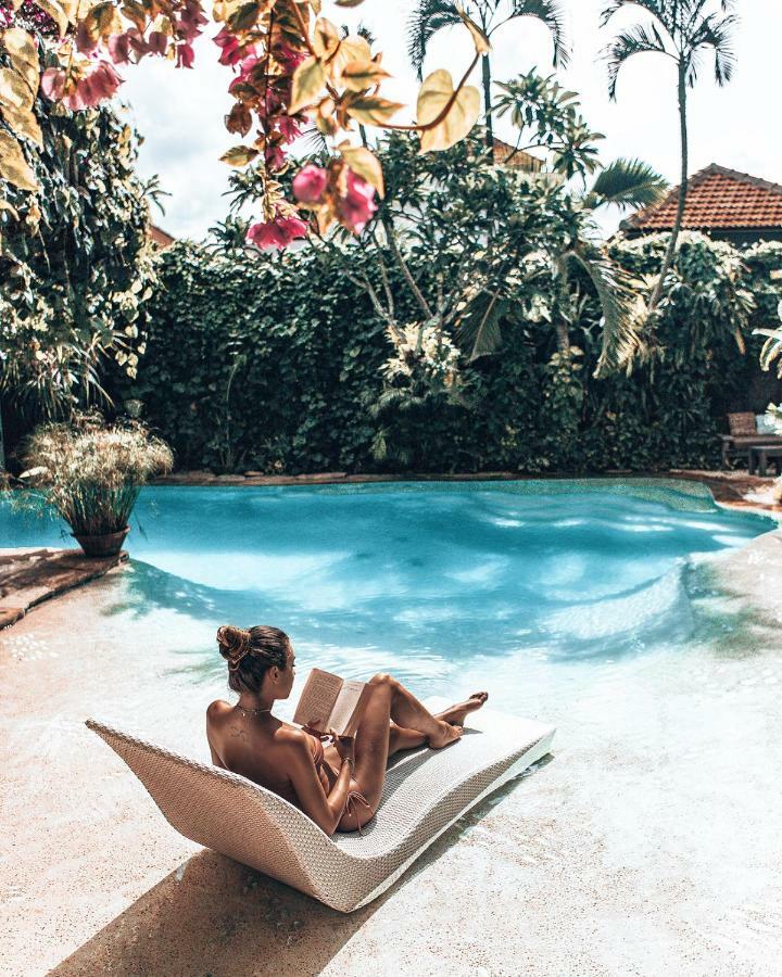 Villa Istimewa Seminyak Zewnętrze zdjęcie